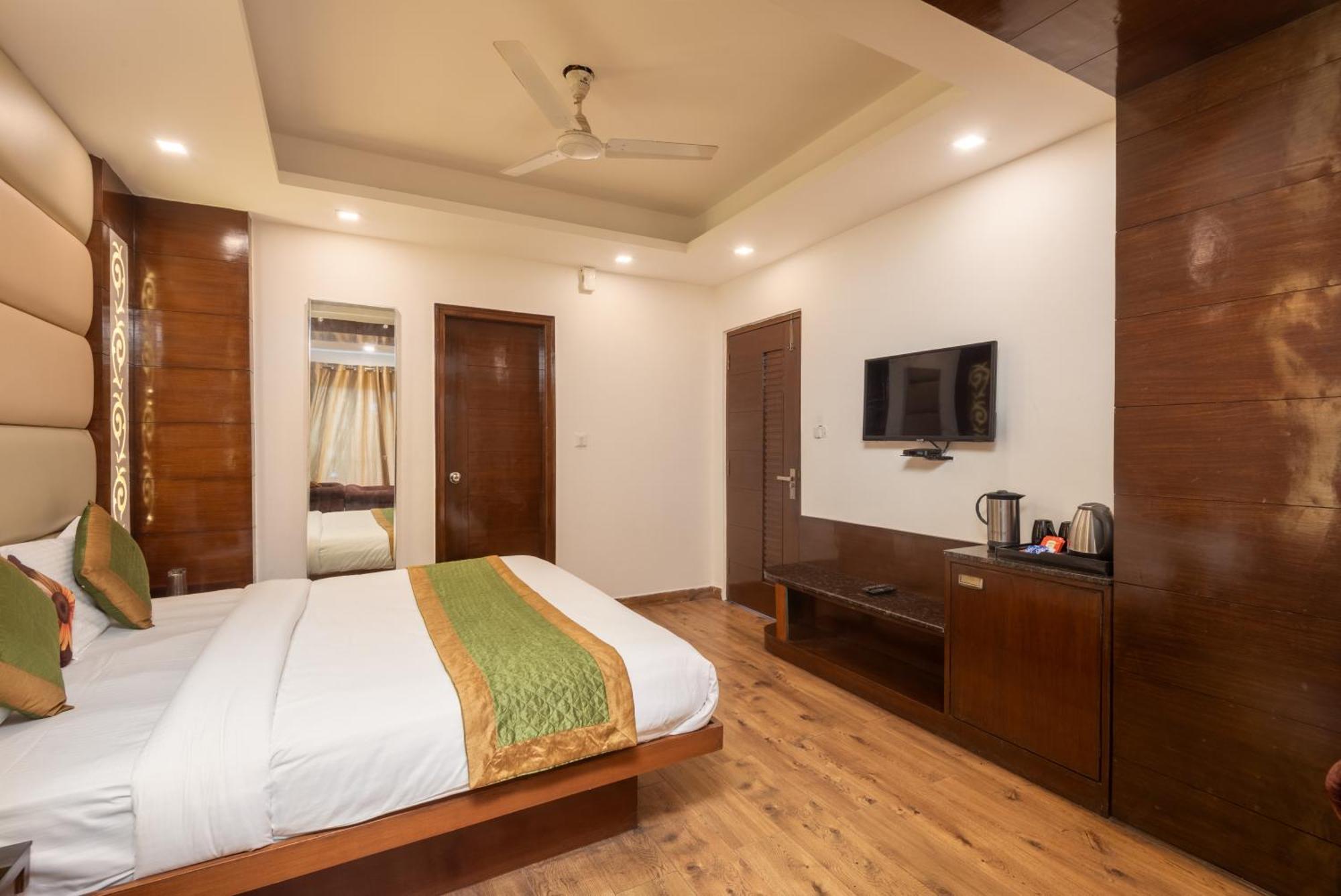 Hotel 30 Degree North Mussoorie Exterior foto
